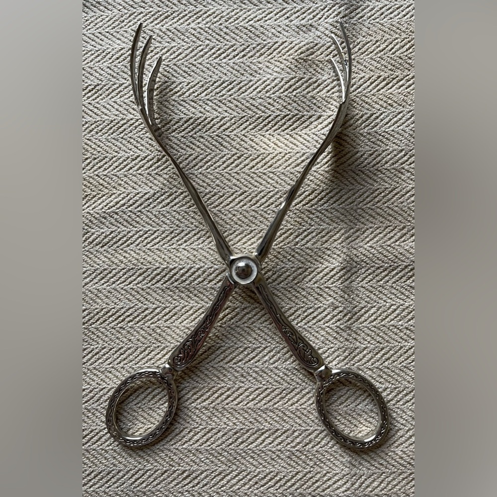 Vintage Silver Plated Chicken Feet Scissor Tongs Server Pastry Sandwich